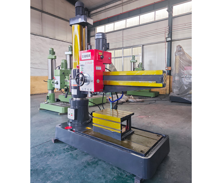 3040摇臂钻床